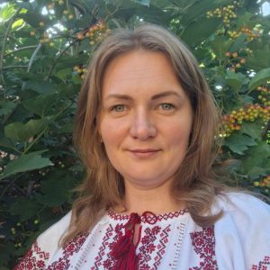 Олена Волик